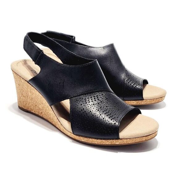 Clarks Lafley Joy New Women's Black Leather Wedge Comfort Sandal Size 10 Wide - Picture 4 of 10